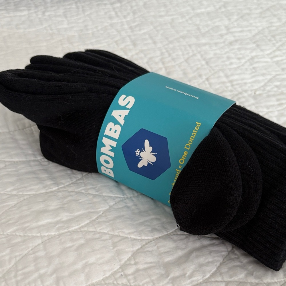 Bombas Classic Black Crew Socks